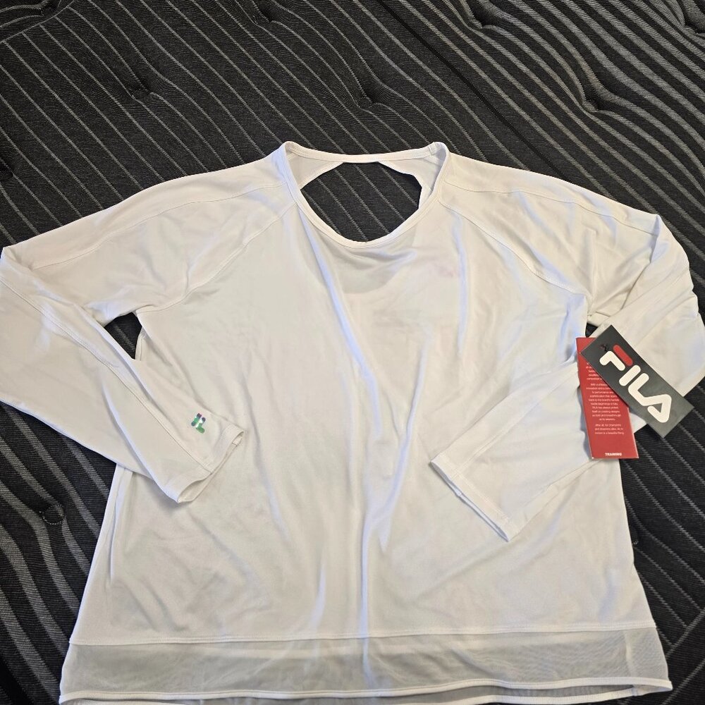 Fila Training Women's White Long Sleeve Athletic Top W Keyhole Back Size Large